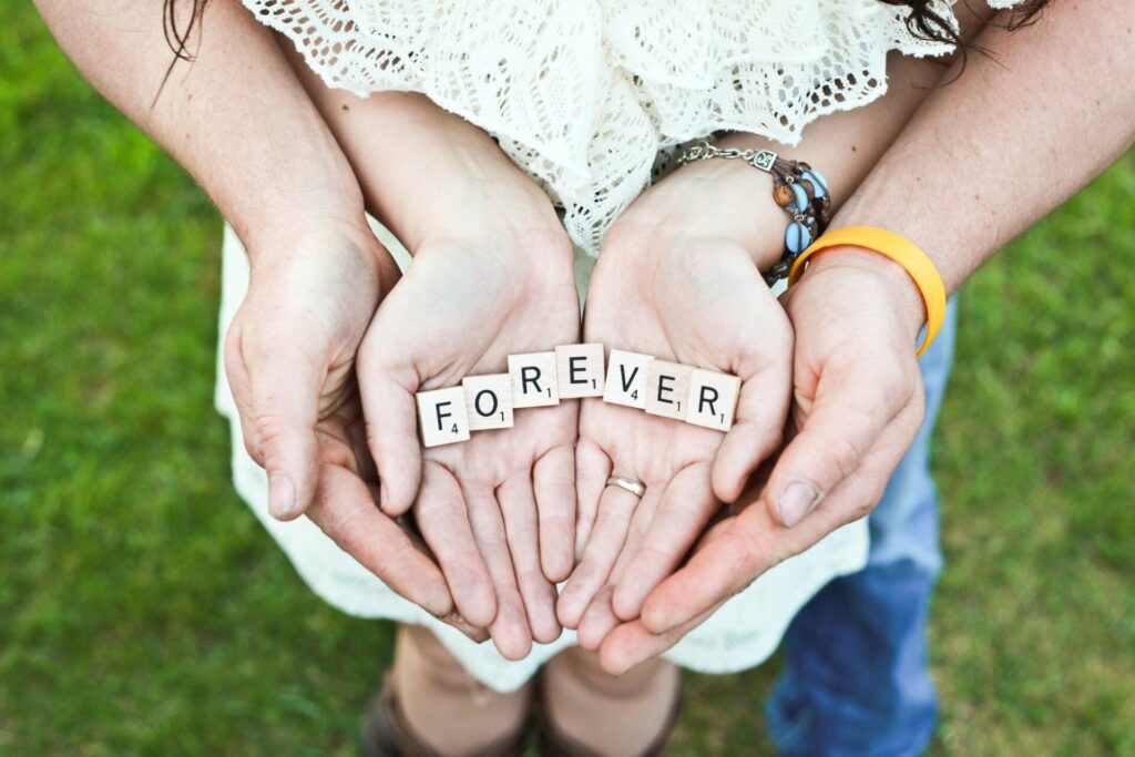 How to Recognize a Beautiful Heart Behind a Beautiful Face